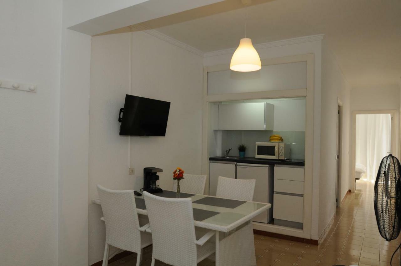 Mini Golf Apartments Каньямель Экстерьер фото
