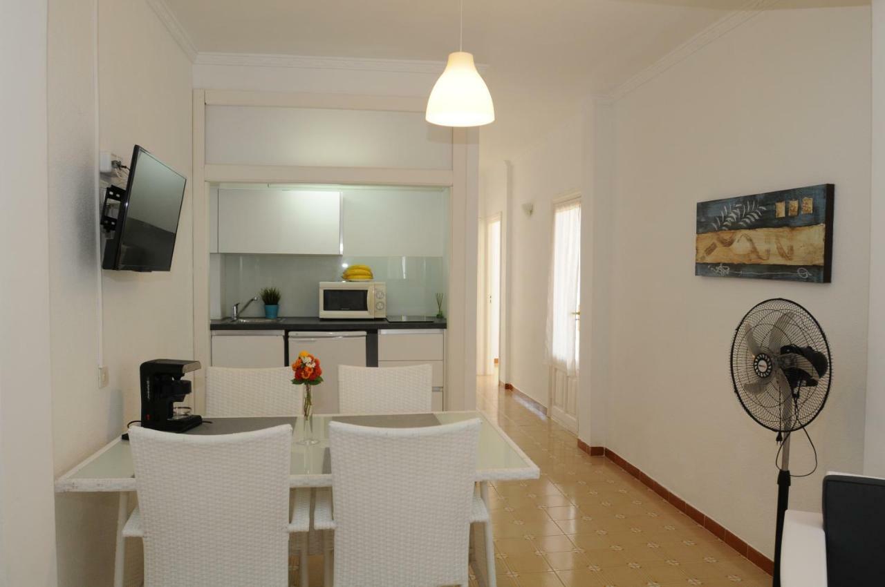 Mini Golf Apartments Каньямель Экстерьер фото
