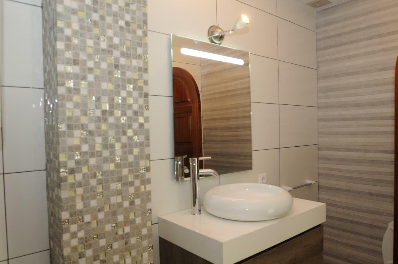 Mini Golf Apartments Каньямель Экстерьер фото