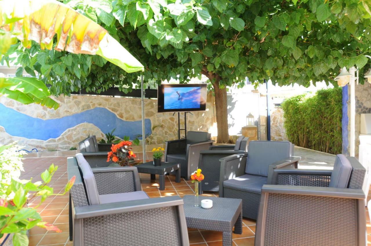 Mini Golf Apartments Каньямель Экстерьер фото