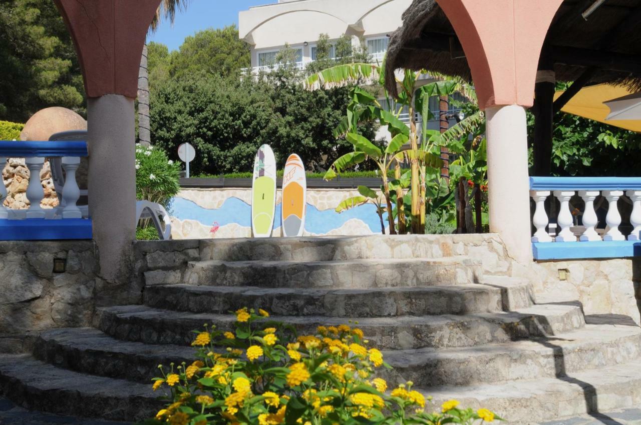 Mini Golf Apartments Каньямель Экстерьер фото